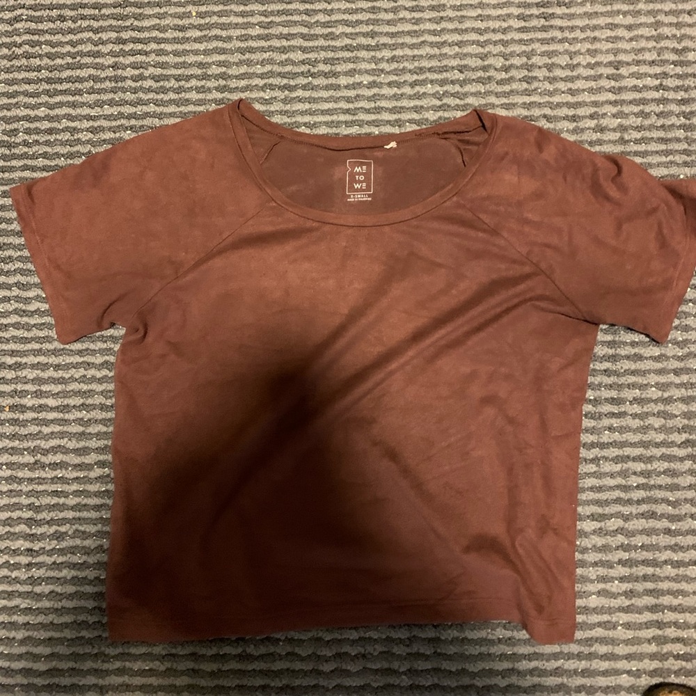 Me to we velvet like shirt, slightly cropped x-small